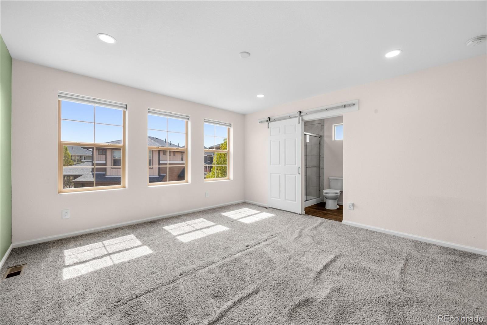 MLS Image #13 for 10539  waco street,commerce city, Colorado