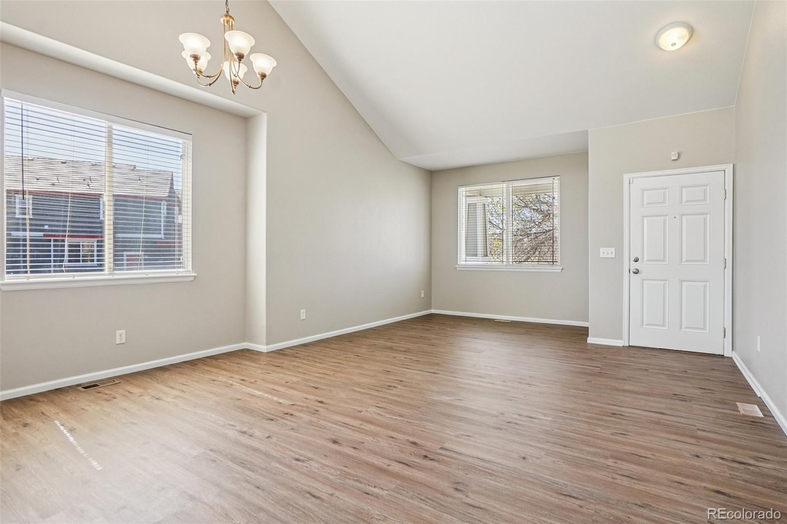 MLS Image #10 for 16493 e 98th way,commerce city, Colorado