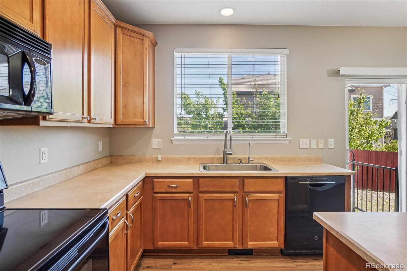 MLS Image #21 for 16493 e 98th way,commerce city, Colorado