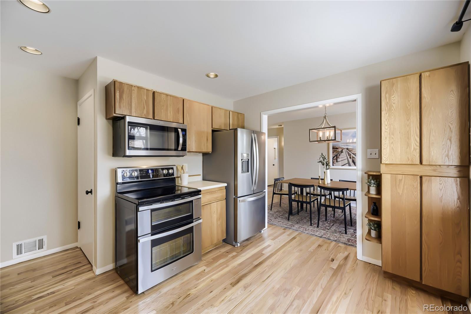 MLS Image #7 for 3265 s newton street,denver, Colorado