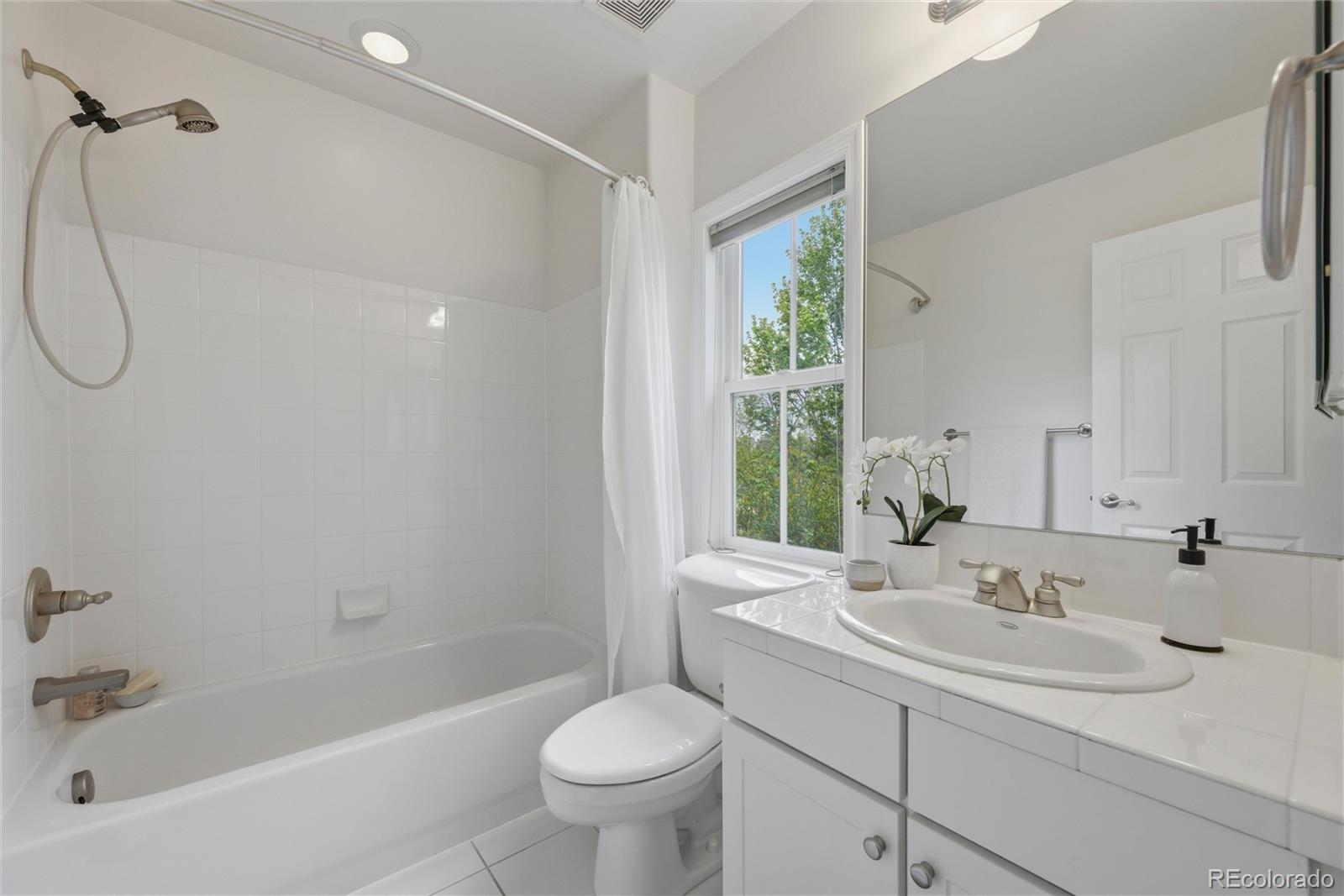 MLS Image #23 for 2820 n hanover street,denver, Colorado