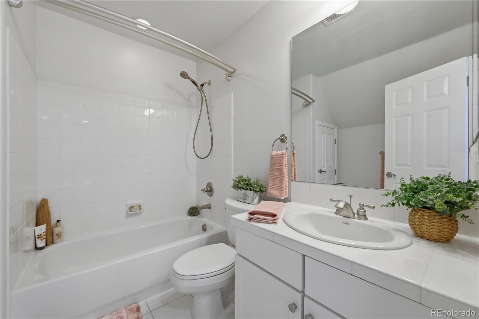 MLS Image #25 for 2820 n hanover street,denver, Colorado