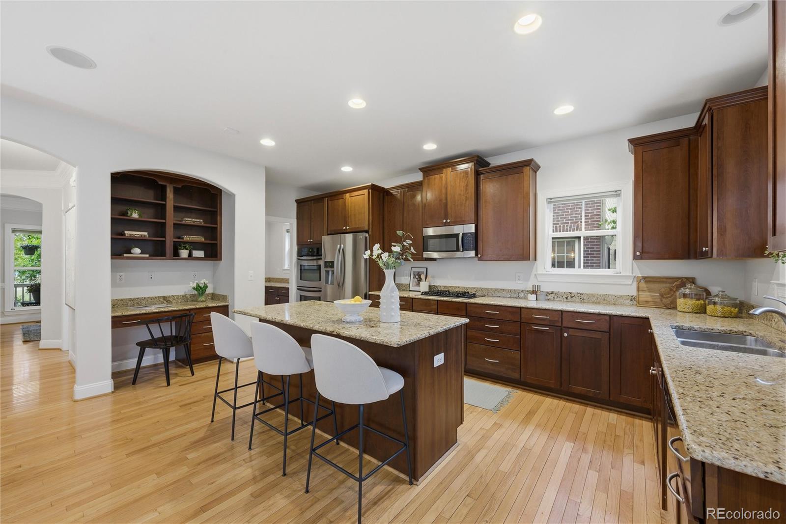 MLS Image #8 for 2820 n hanover street,denver, Colorado