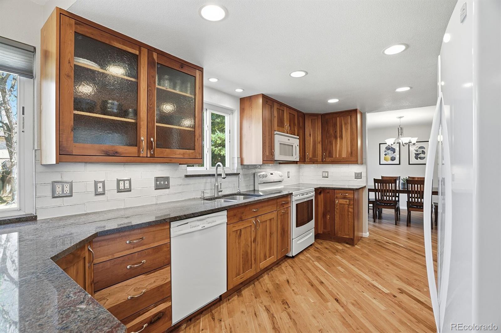 MLS Image #13 for 7144  beech court,arvada, Colorado