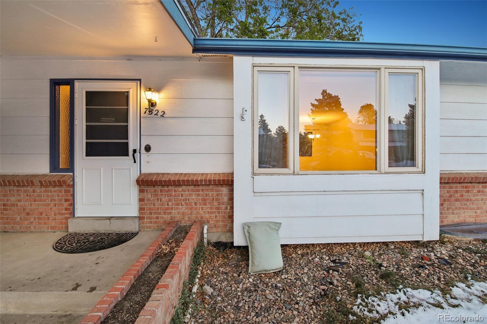 MLS Image #1 for 7322 s downing circle,centennial, Colorado