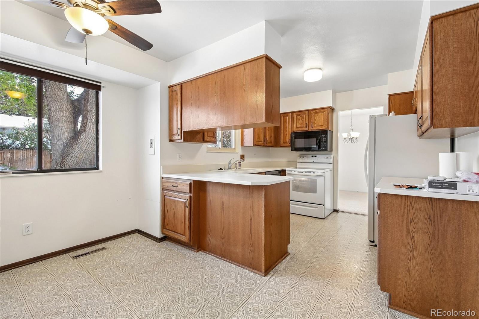 MLS Image #11 for 7322 s downing circle,centennial, Colorado