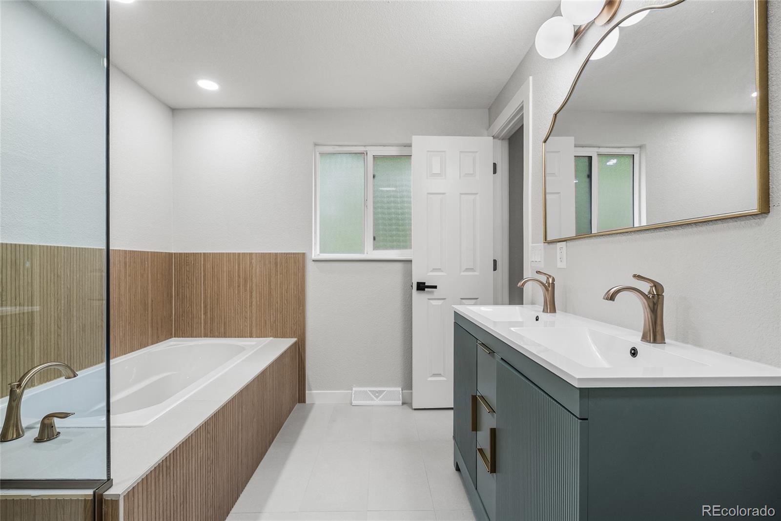 MLS Image #19 for 10439  independence street,broomfield, Colorado