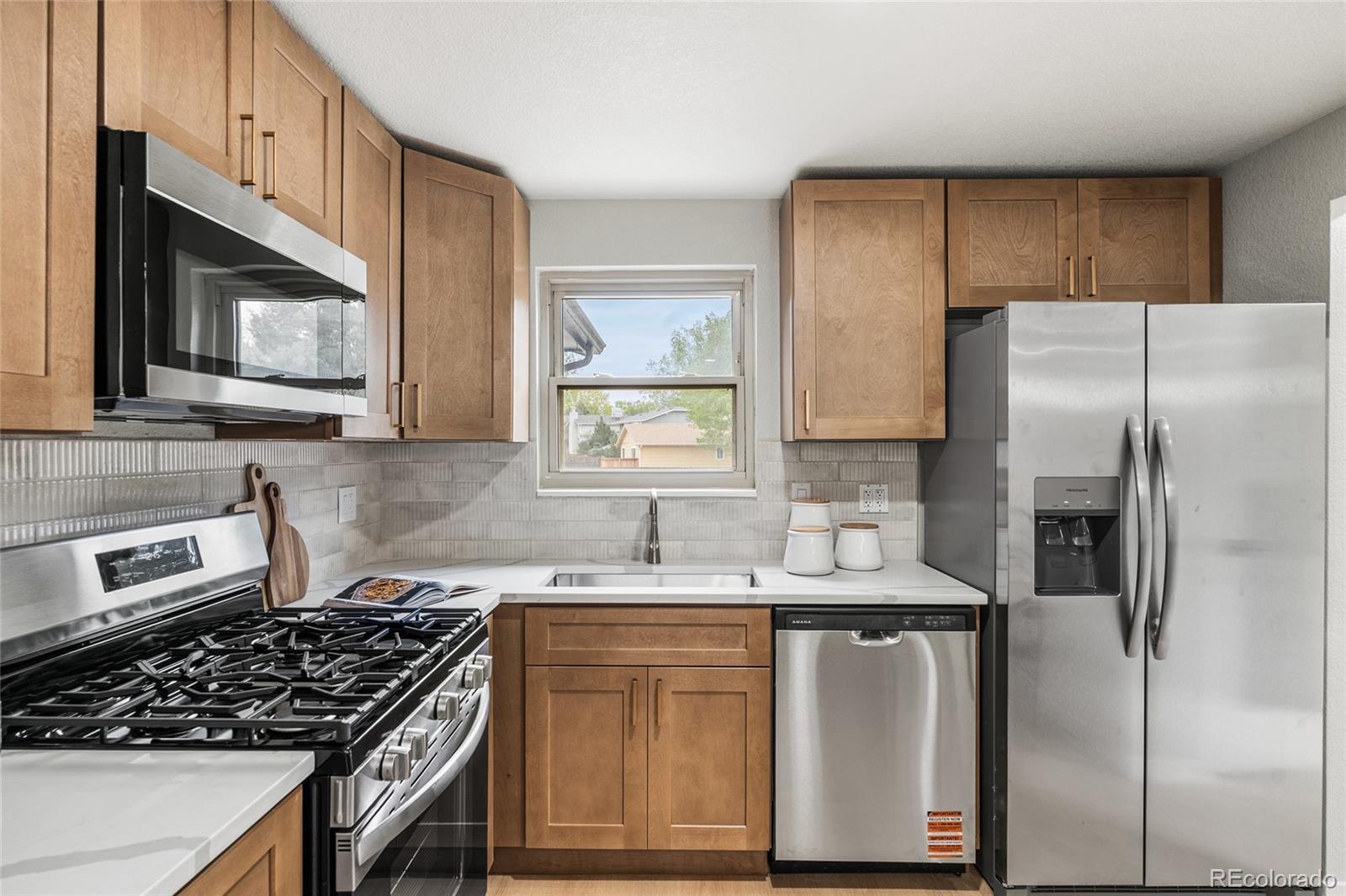 MLS Image #8 for 10439  independence street,broomfield, Colorado