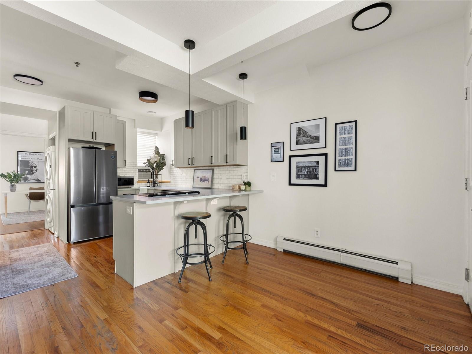 MLS Image #6 for 1610 n humboldt street a,denver, Colorado