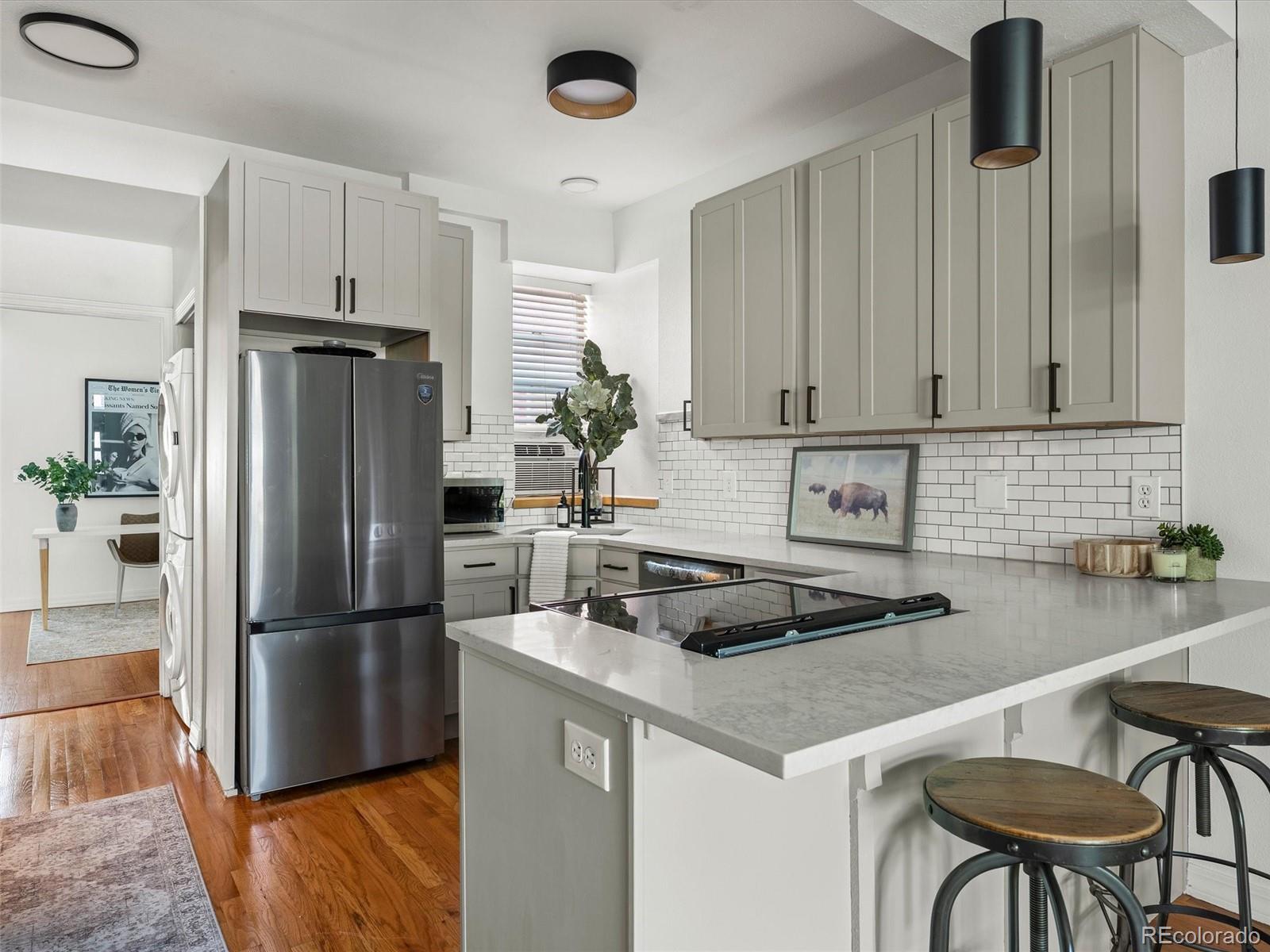 MLS Image #9 for 1610 n humboldt street a,denver, Colorado