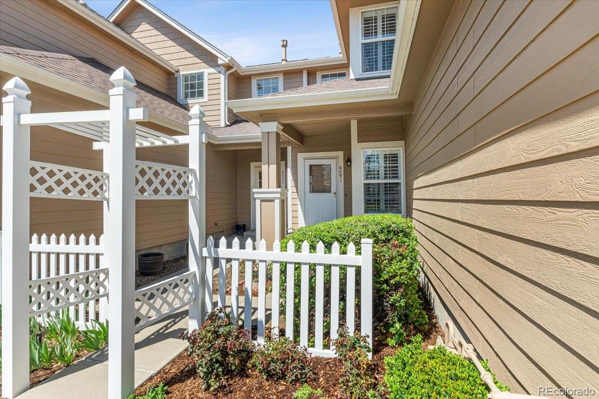 MLS Image #4 for 6091 w utah lane,lakewood, Colorado