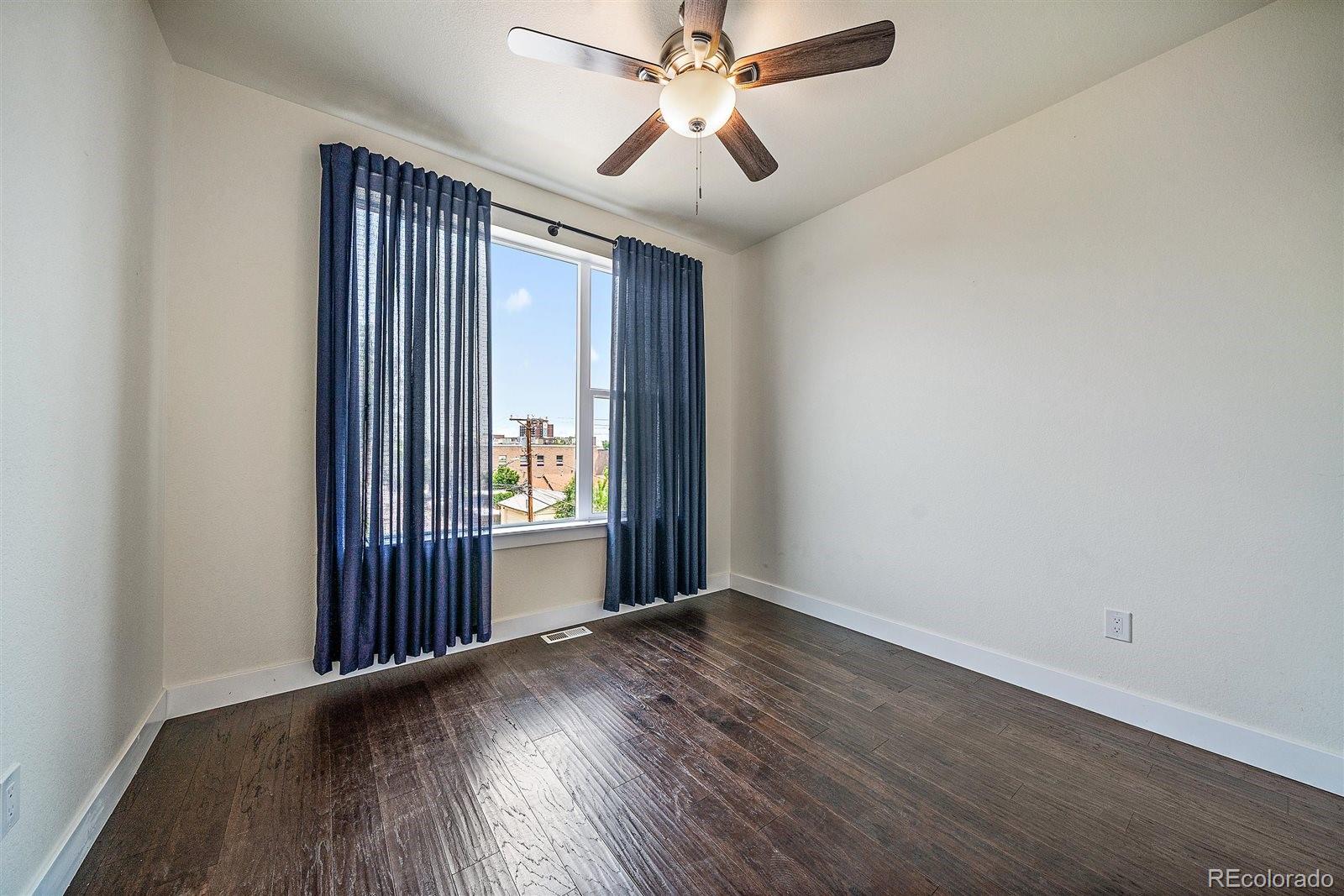 MLS Image #15 for 1340 n sheridan boulevard,denver, Colorado