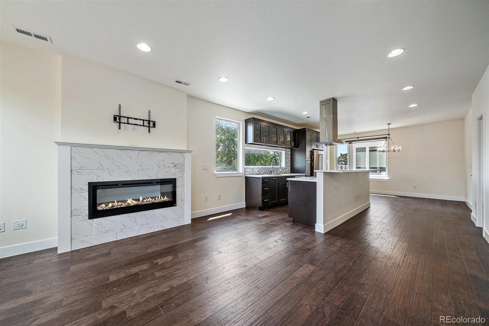 MLS Image #8 for 1340 n sheridan boulevard,denver, Colorado