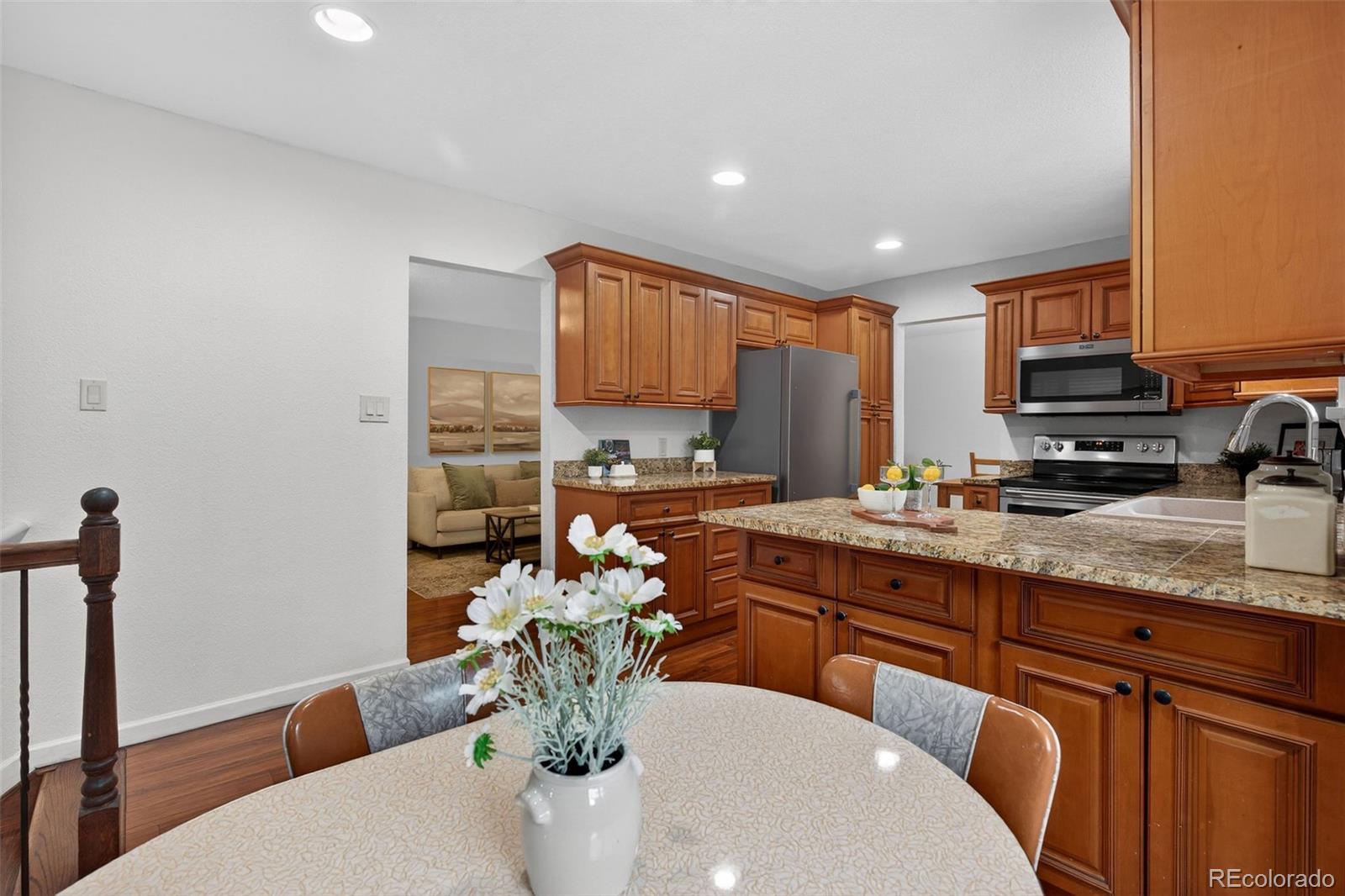 MLS Image #19 for 5389 w hinsdale avenue,littleton, Colorado