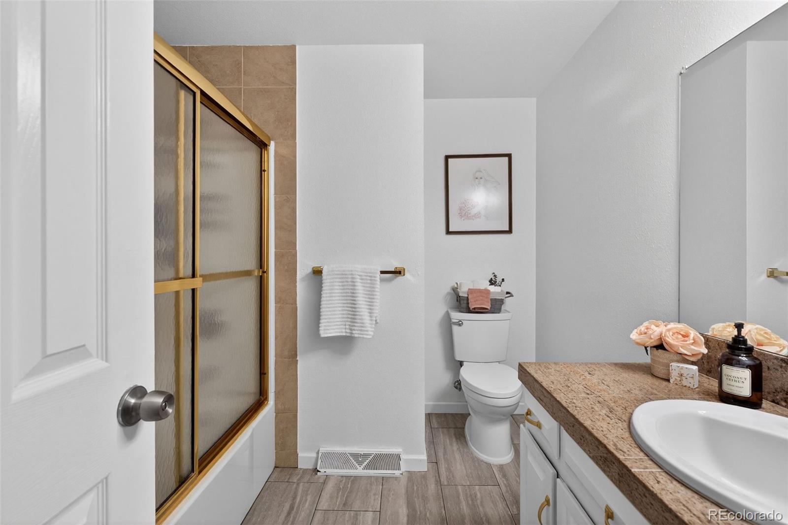 MLS Image #35 for 5389 w hinsdale avenue,littleton, Colorado