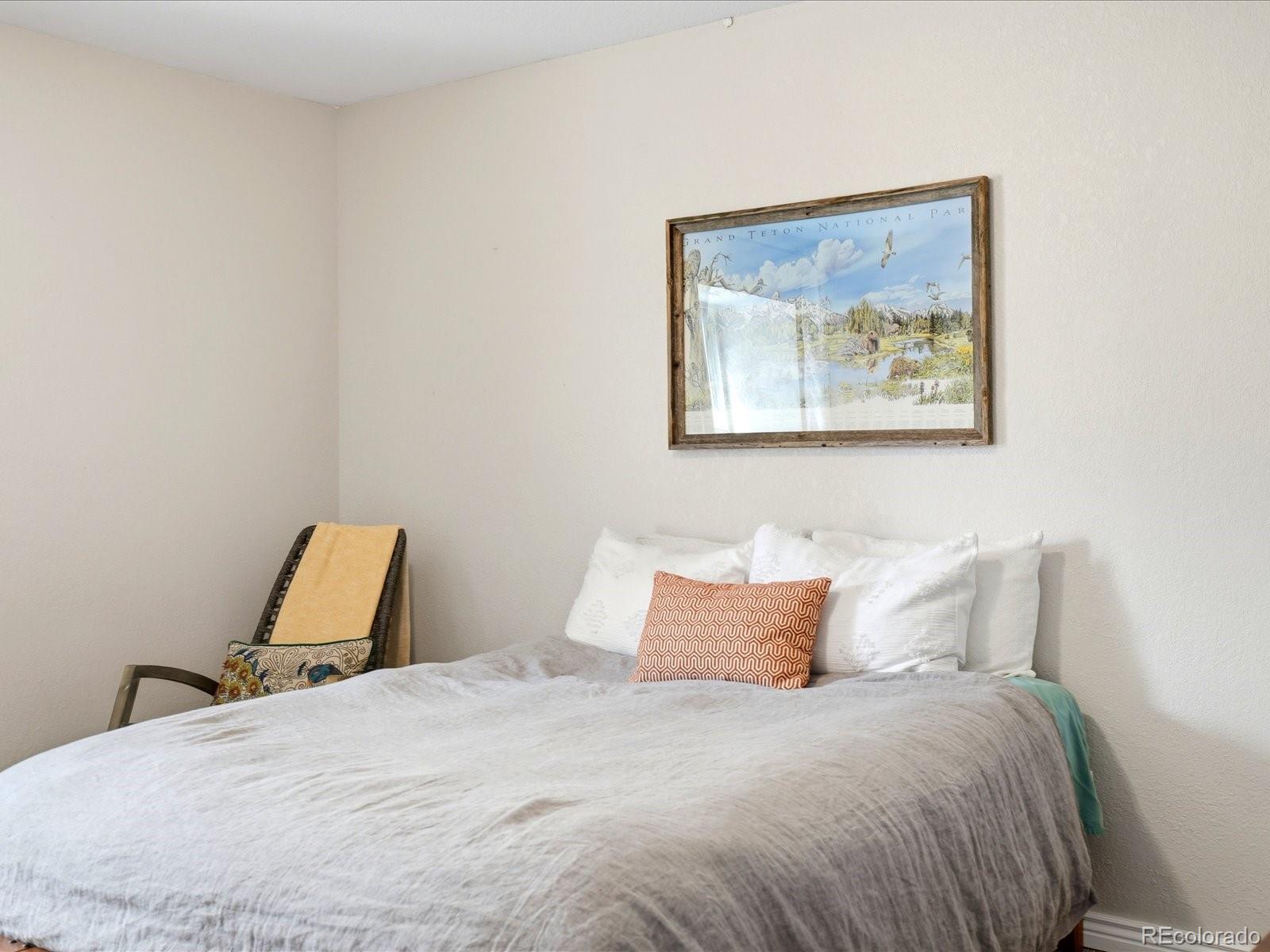MLS Image #11 for 1527 s owens street 12,denver, Colorado