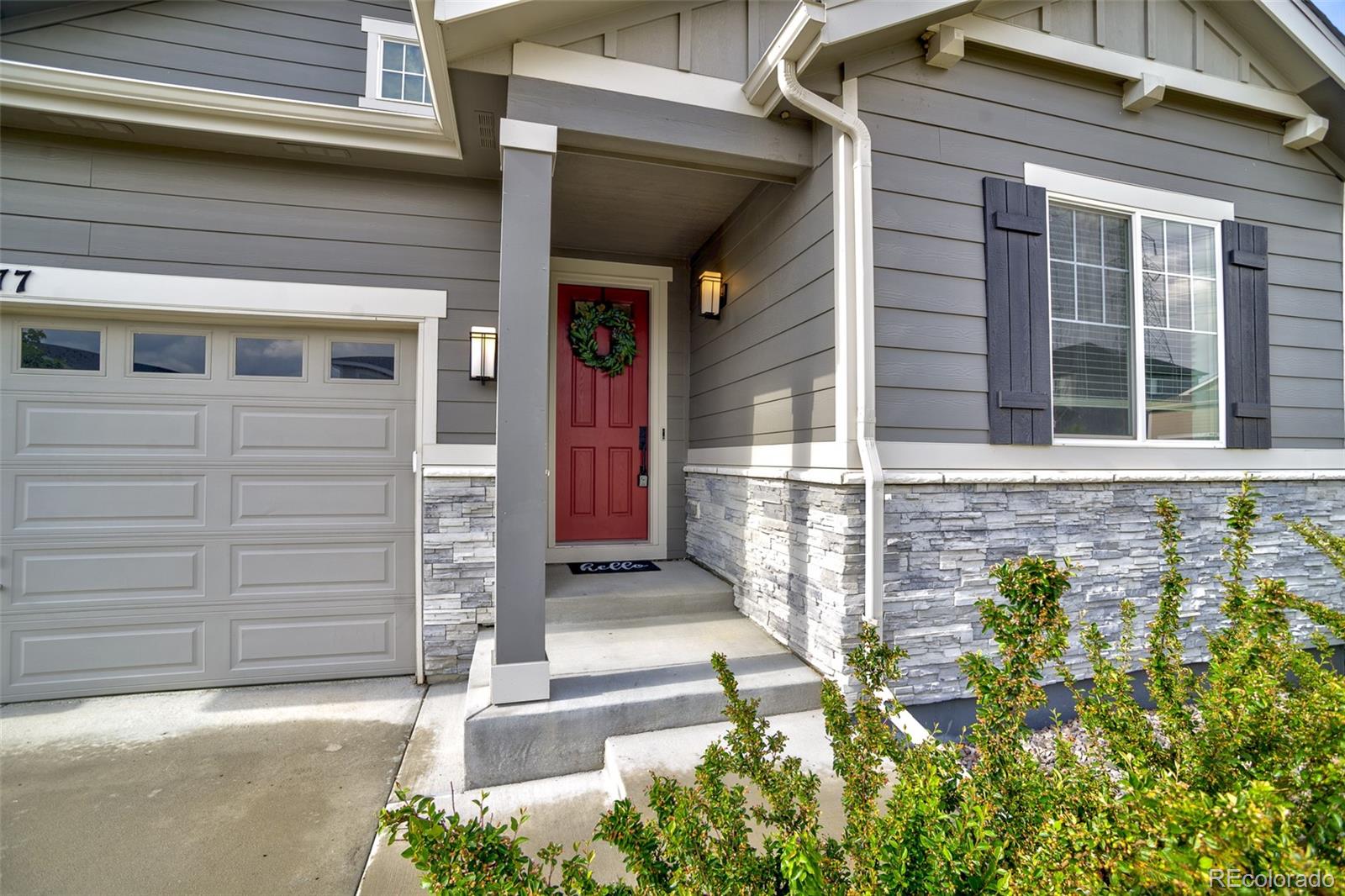 MLS Image #3 for 24777 e alamo place,aurora, Colorado