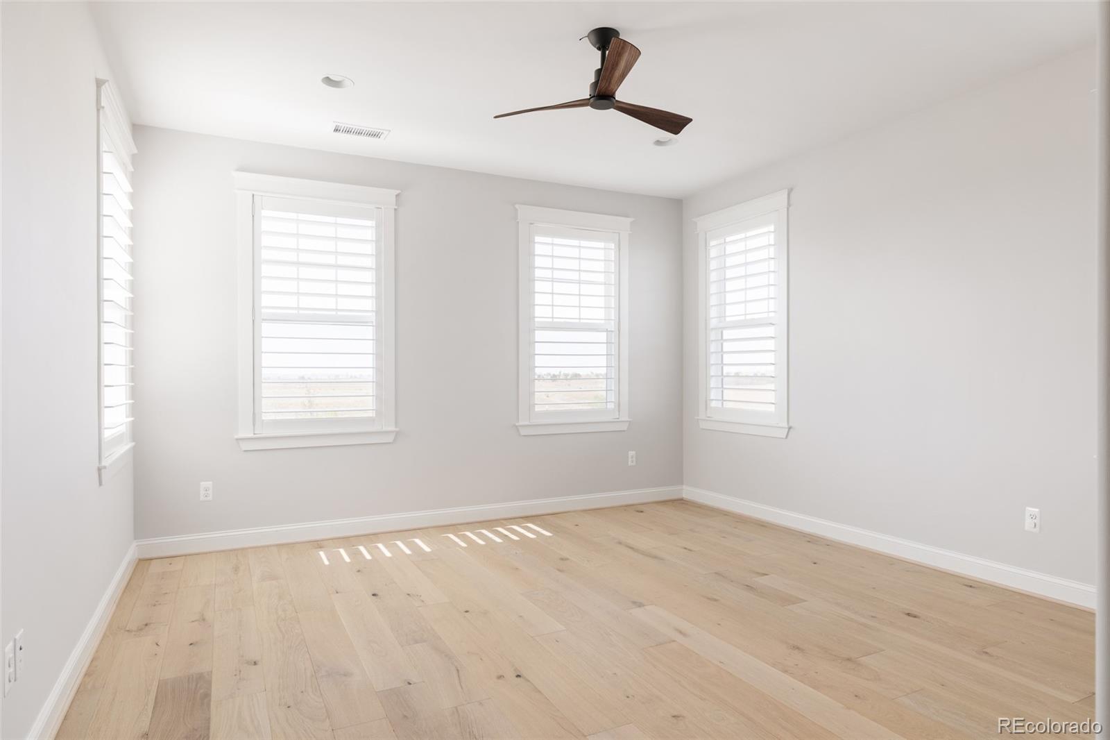 MLS Image #18 for 9950 e 63rd drive,denver, Colorado