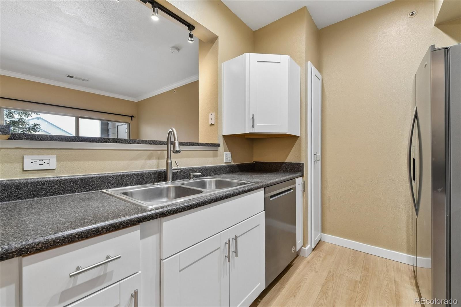 MLS Image #14 for 7438 s quail circle 2026,littleton, Colorado