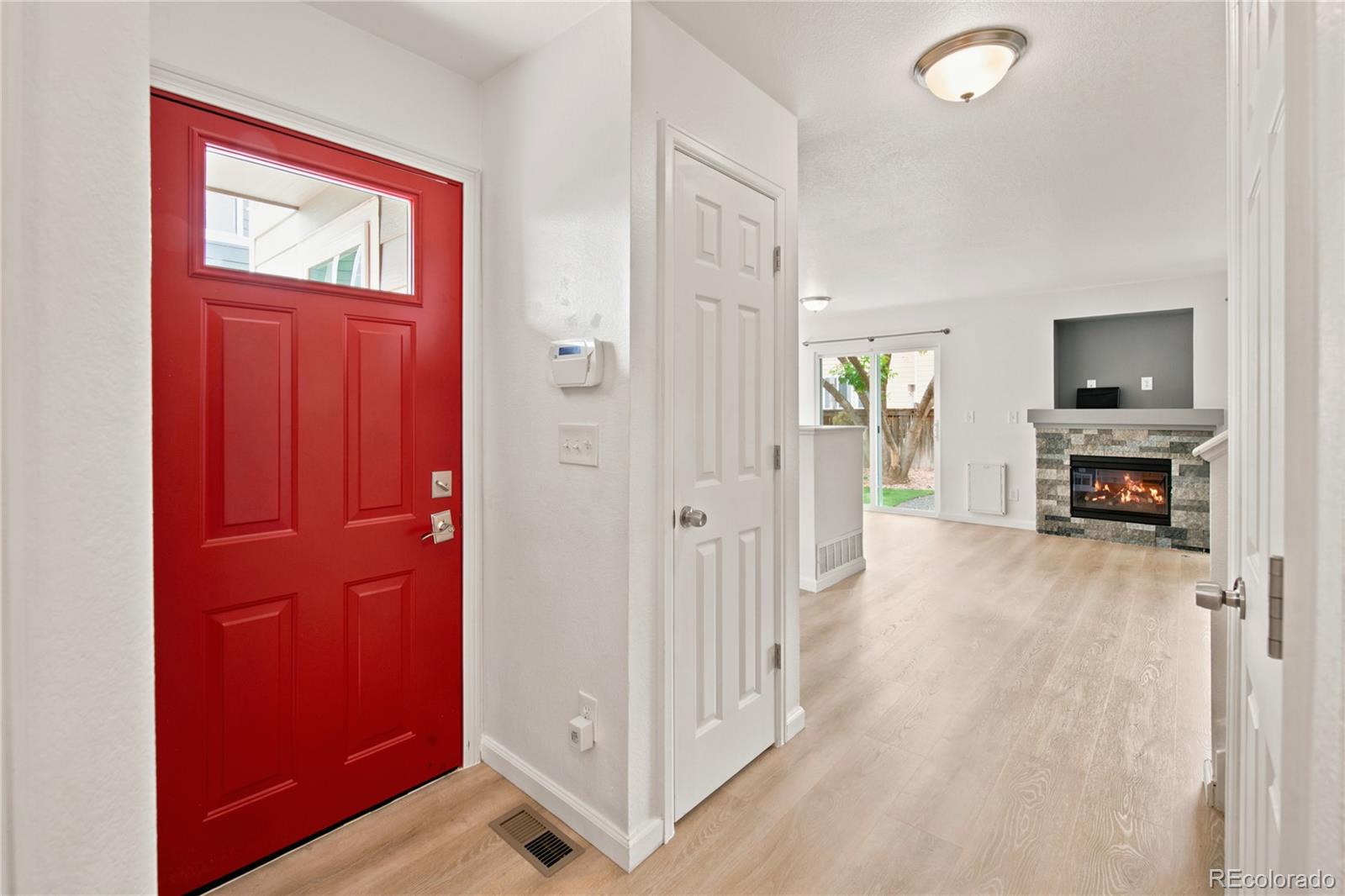 MLS Image #1 for 9687  eagle creek parkway,commerce city, Colorado