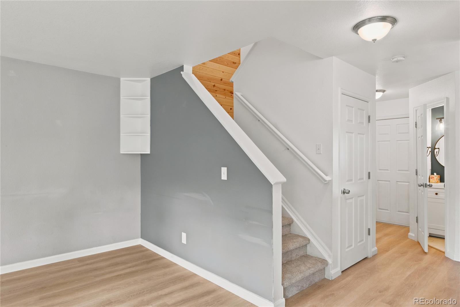 MLS Image #10 for 9687  eagle creek parkway,commerce city, Colorado