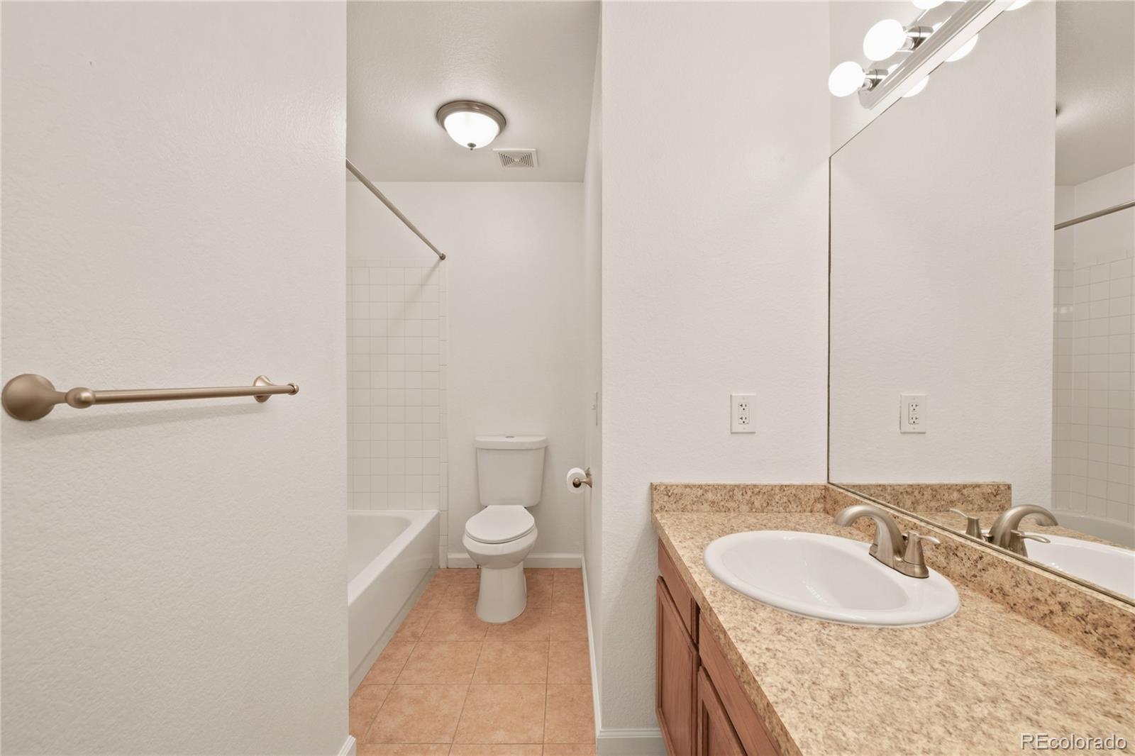 MLS Image #20 for 9687  eagle creek parkway,commerce city, Colorado
