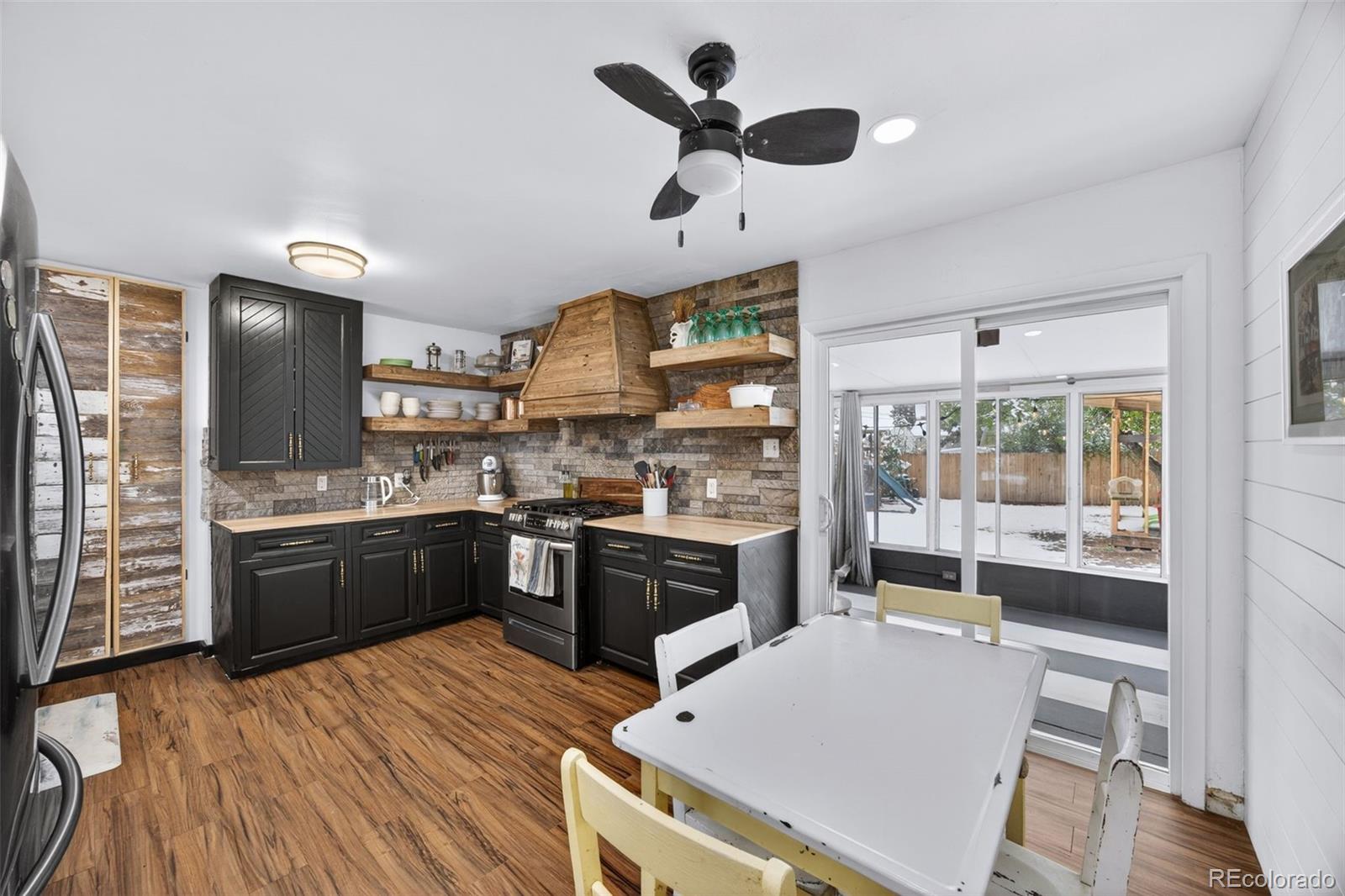 MLS Image #12 for 730  newark street,aurora, Colorado
