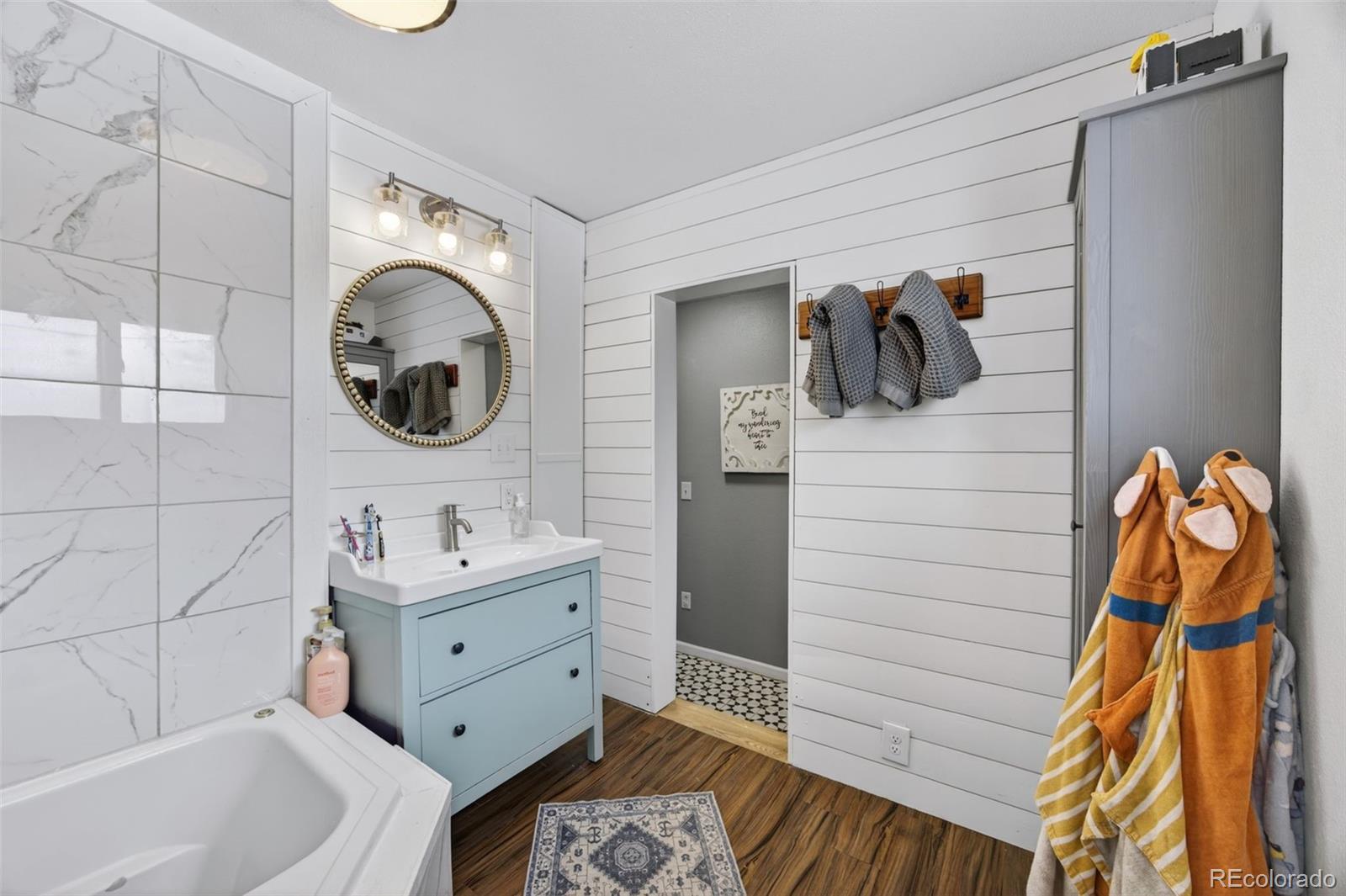 MLS Image #19 for 730  newark street,aurora, Colorado