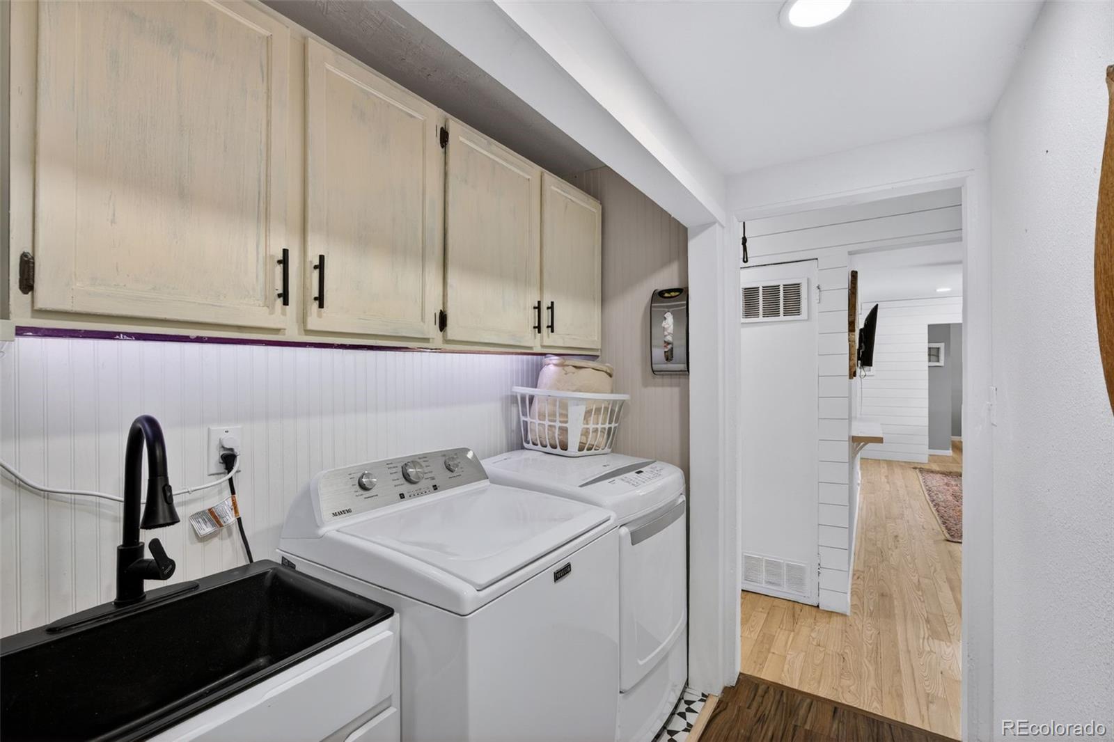MLS Image #26 for 730  newark street,aurora, Colorado