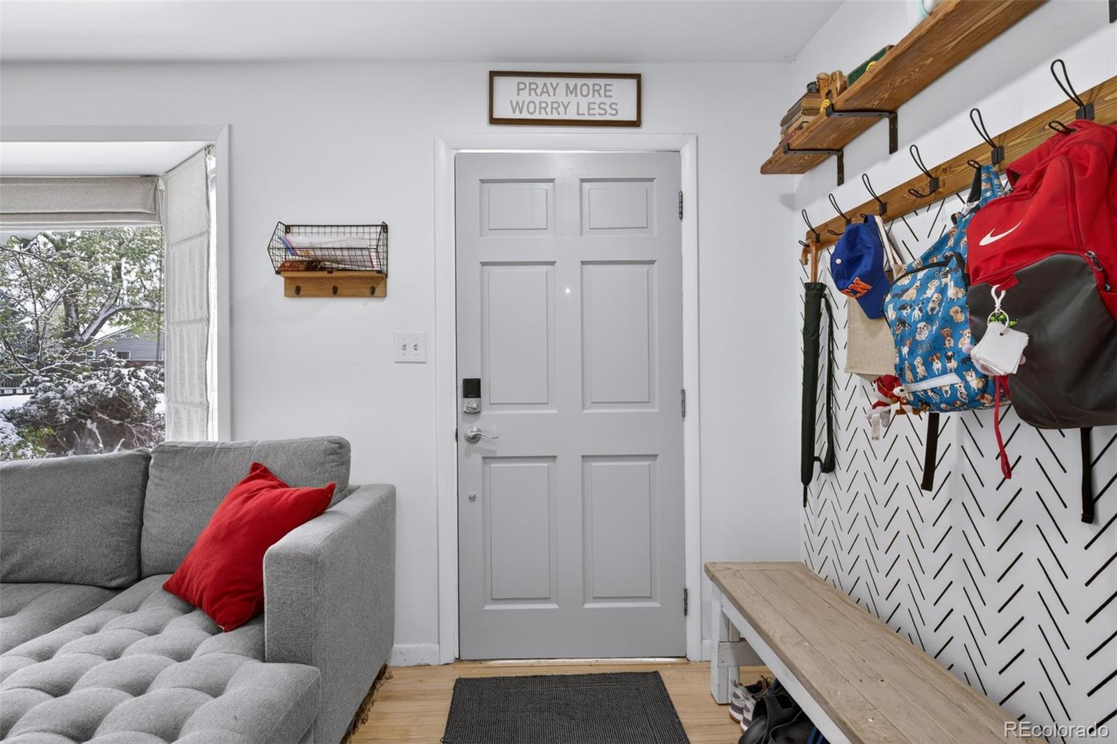 MLS Image #6 for 730  newark street,aurora, Colorado