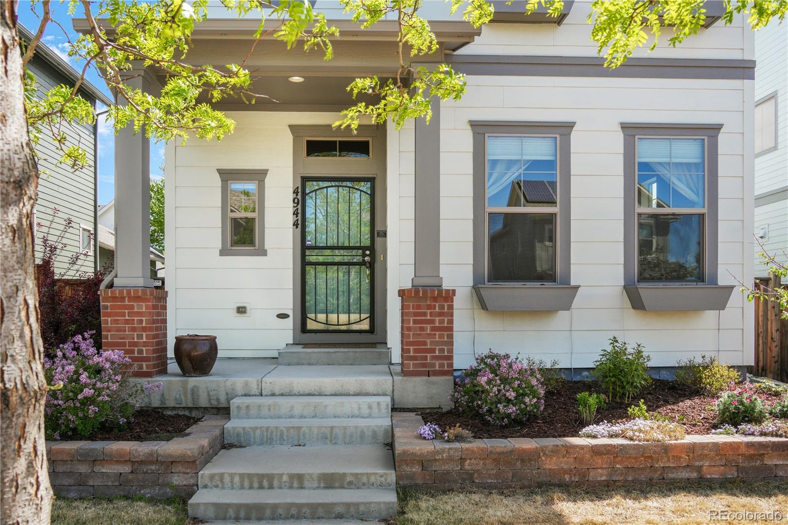 MLS Image #2 for 4944  wabash street,denver, Colorado