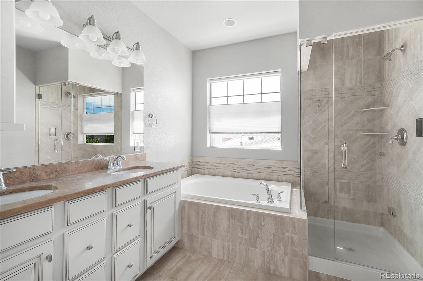 MLS Image #24 for 4944  wabash street,denver, Colorado