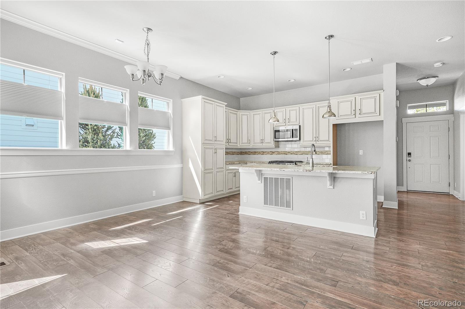 MLS Image #6 for 4944  wabash street,denver, Colorado