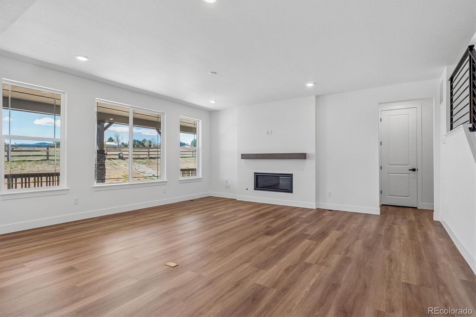 MLS Image #7 for 8609  yellowcress street,littleton, Colorado