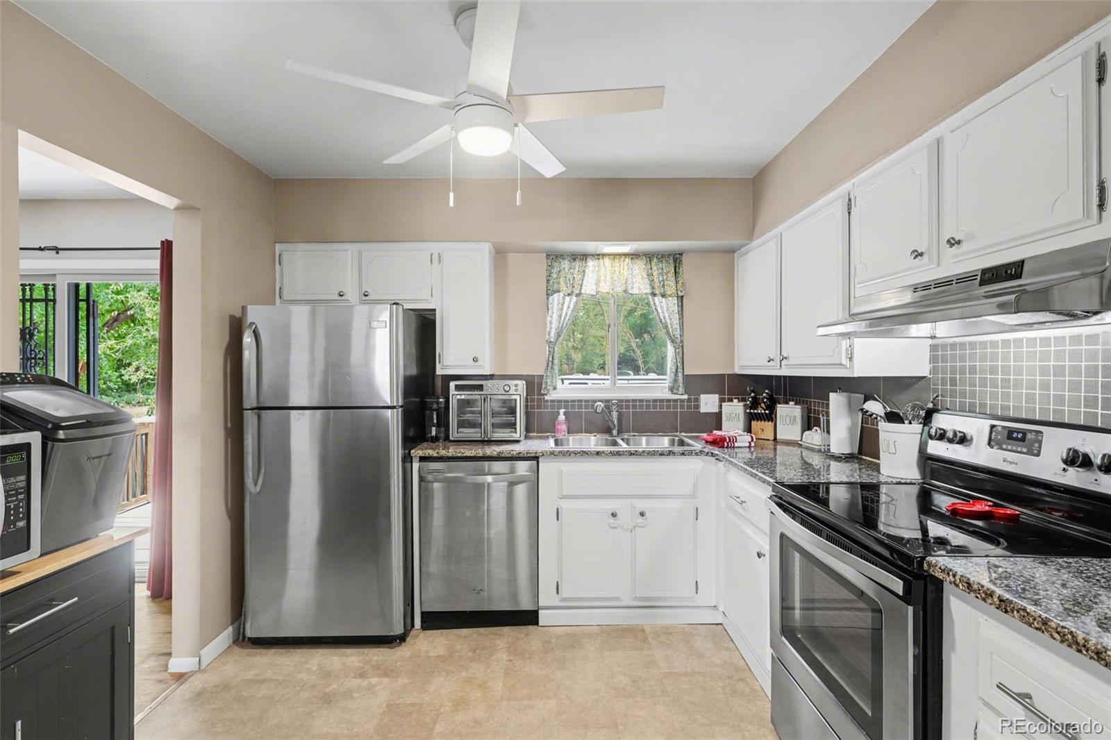 MLS Image #4 for 2927  cabrillo circle,colorado springs, Colorado