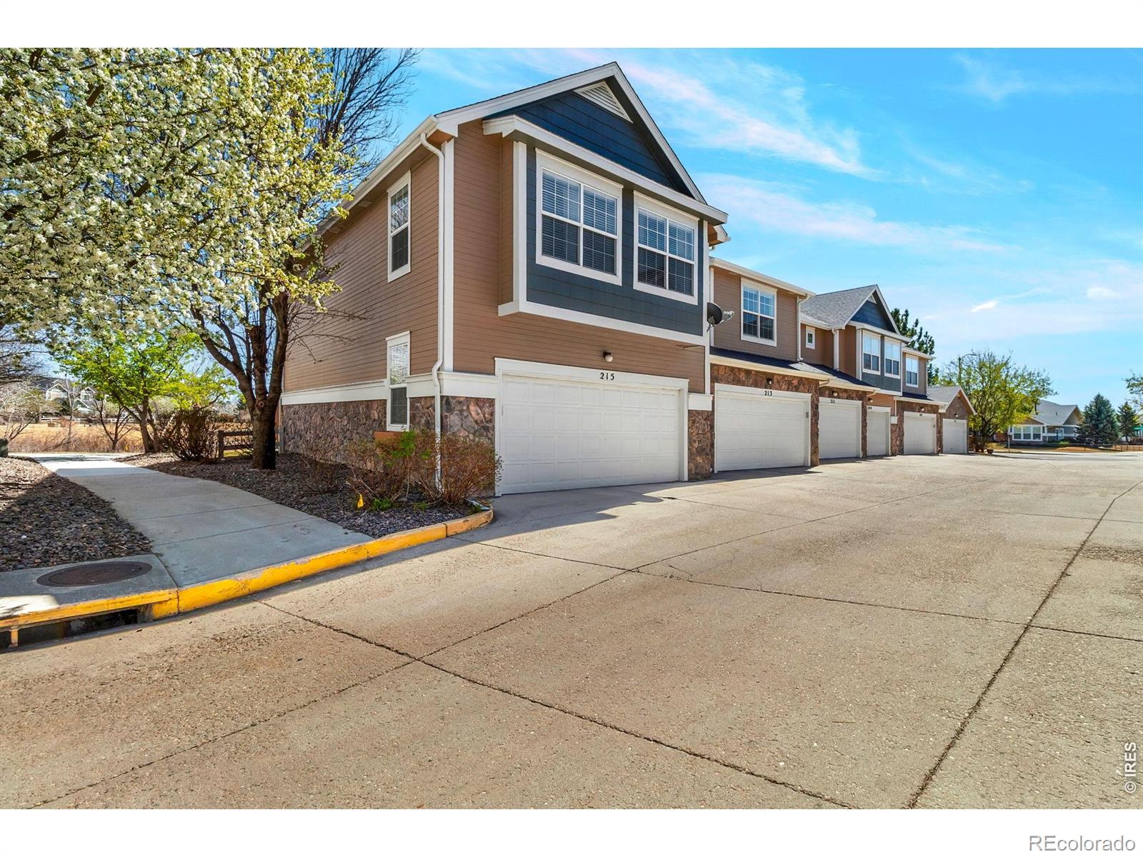 MLS Image #1 for 215  rock bridge lane,windsor, Colorado