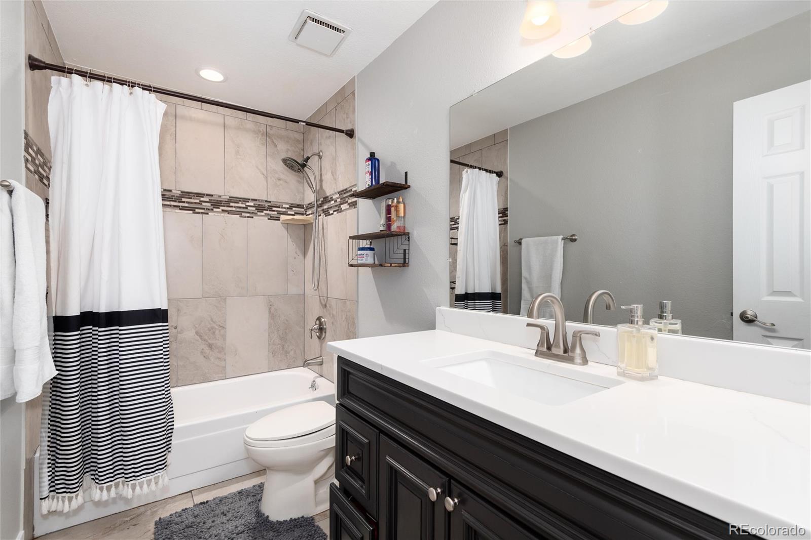 MLS Image #27 for 7564 s xenia court,centennial, Colorado