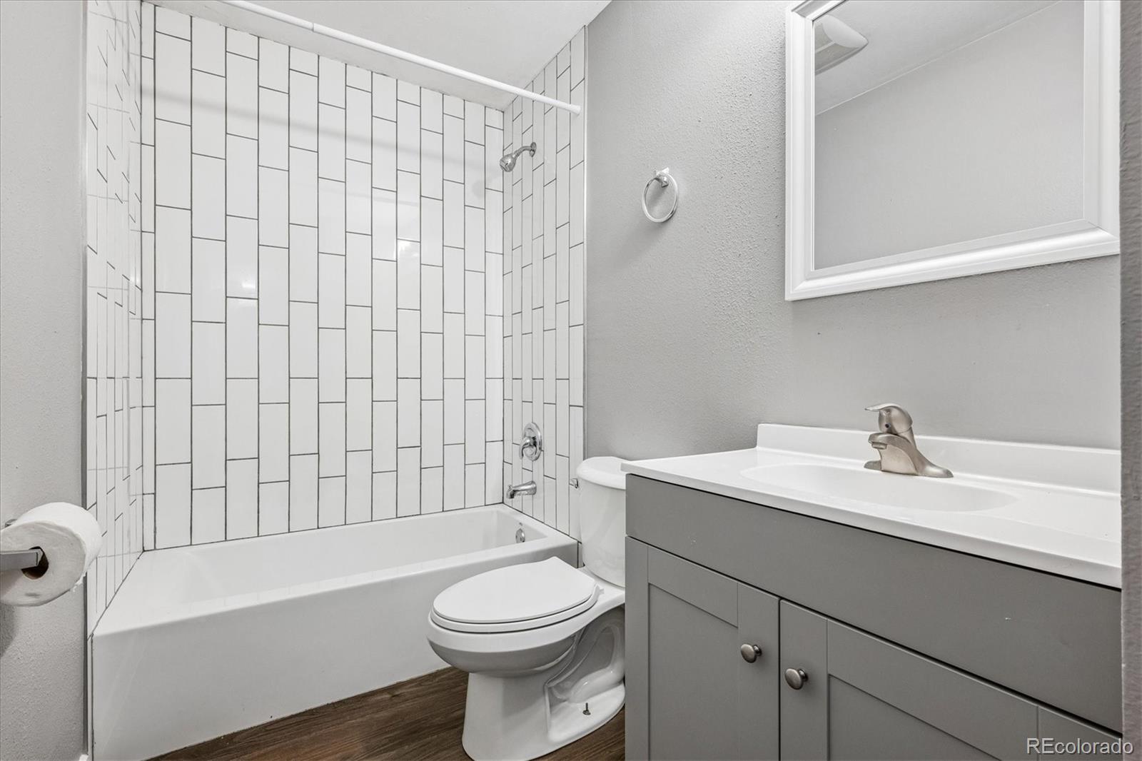 MLS Image #10 for 12831  randolph place,denver, Colorado