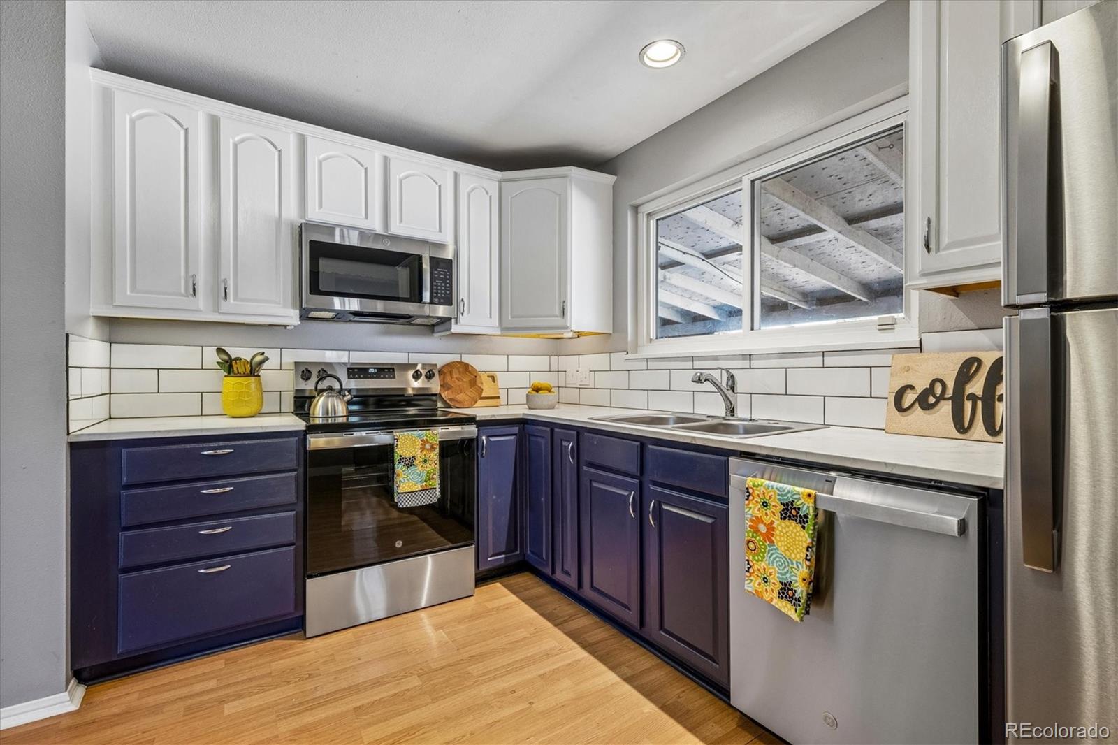 MLS Image #3 for 12831  randolph place,denver, Colorado