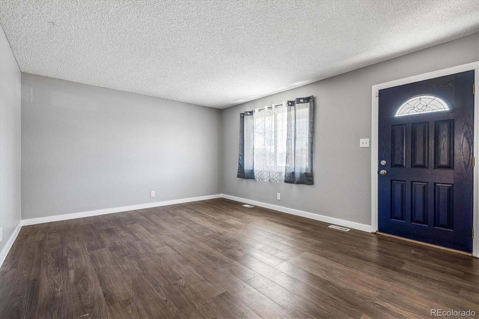 MLS Image #8 for 12831  randolph place,denver, Colorado