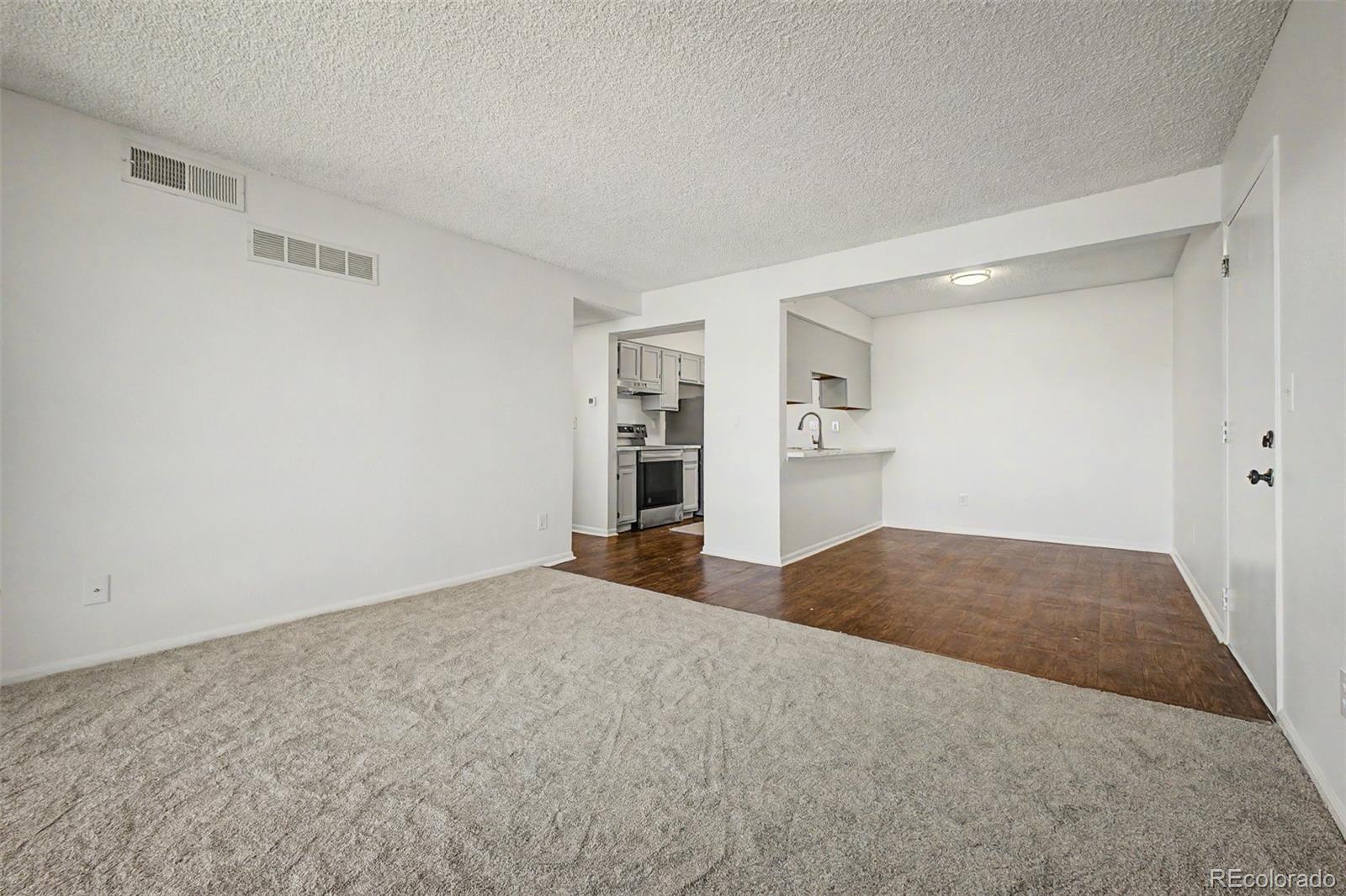 MLS Image #2 for 519  wright street 204,lakewood, Colorado