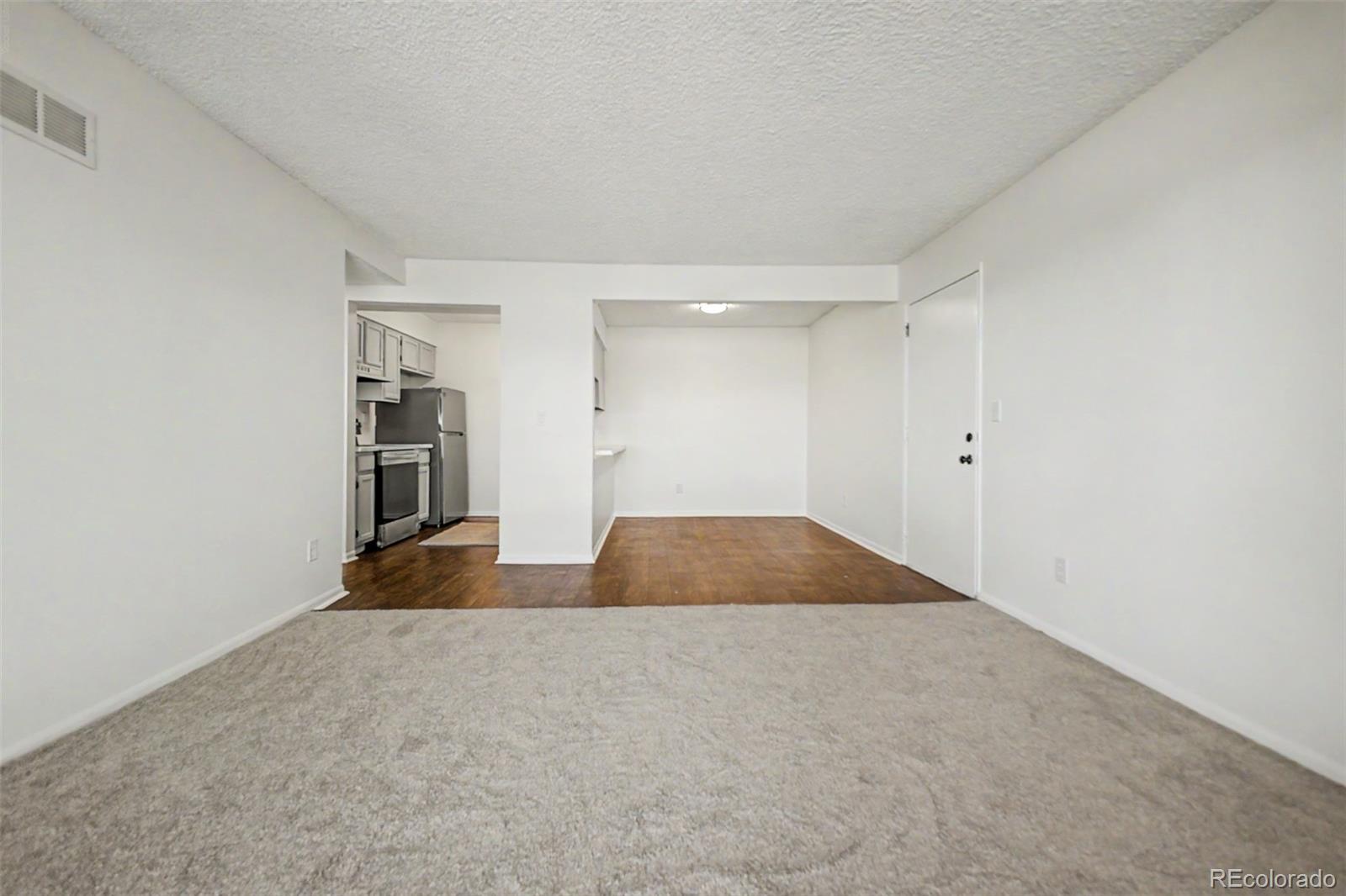 MLS Image #6 for 519  wright street 204,lakewood, Colorado