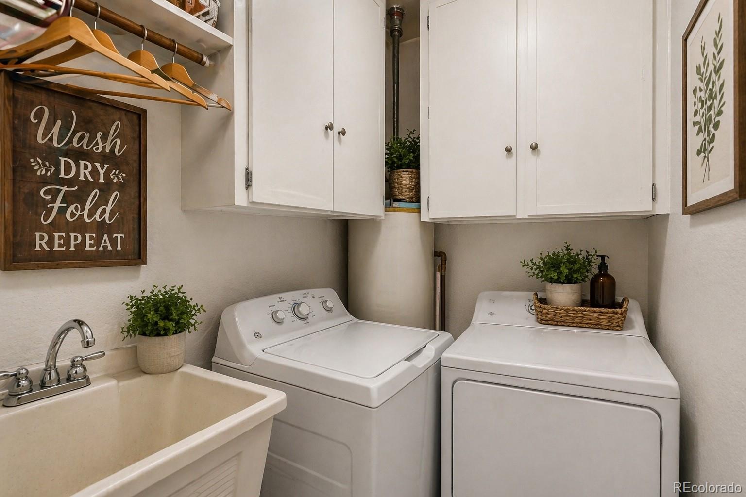 MLS Image #16 for 2986 s downing street,englewood, Colorado