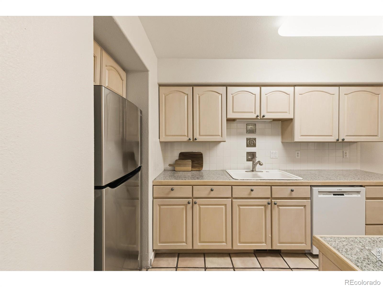 MLS Image #11 for 563  ridgeview drive,louisville, Colorado