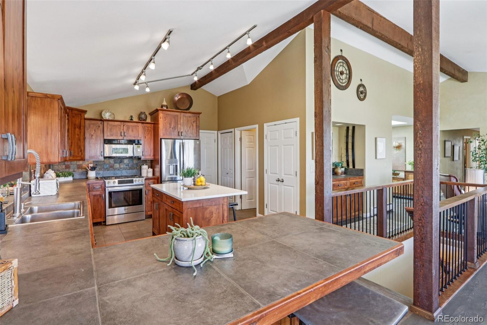 MLS Image #25 for 6640  paiute court,niwot, Colorado