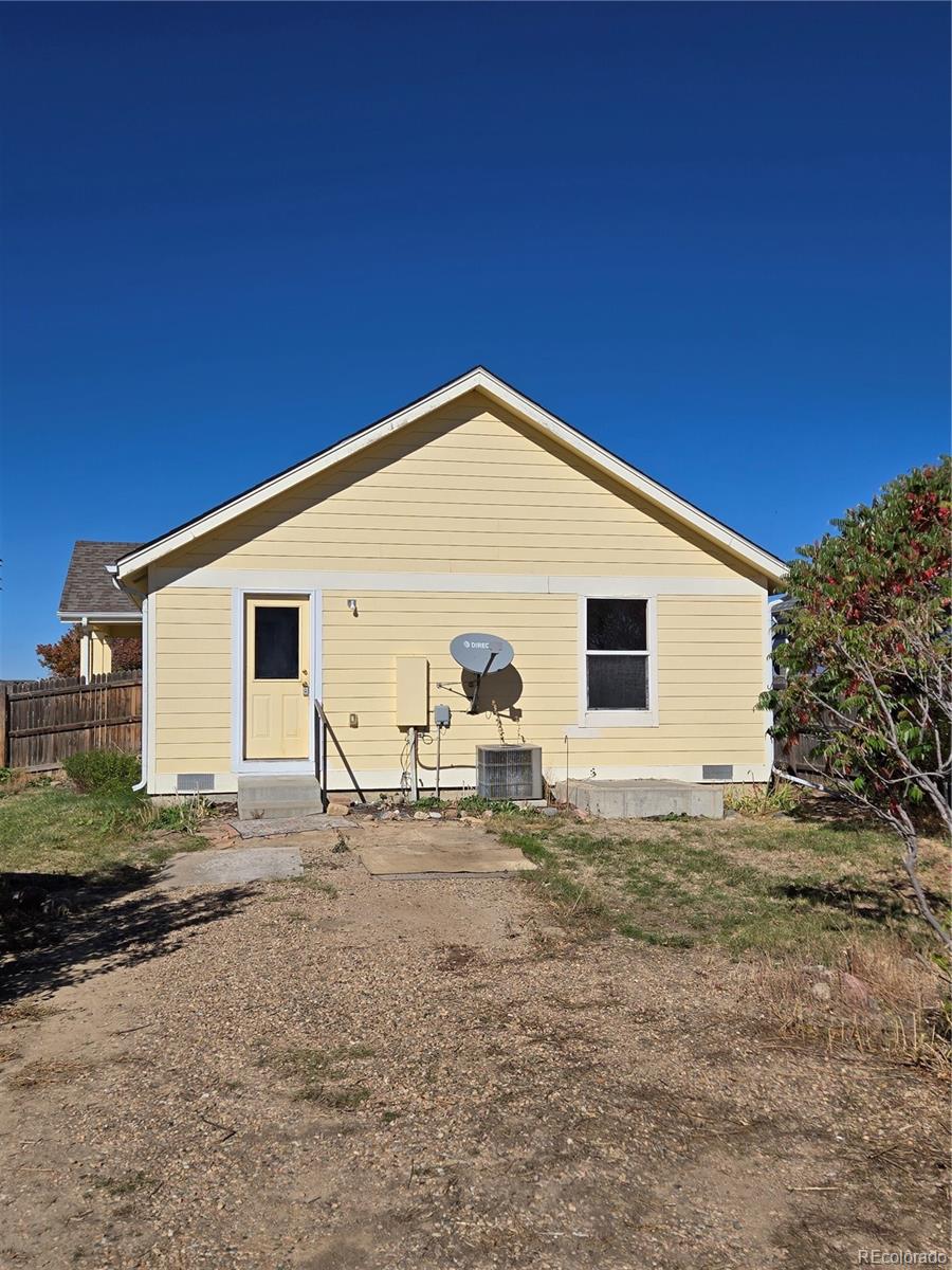 MLS Image #13 for 55606 e 28th place,strasburg, Colorado