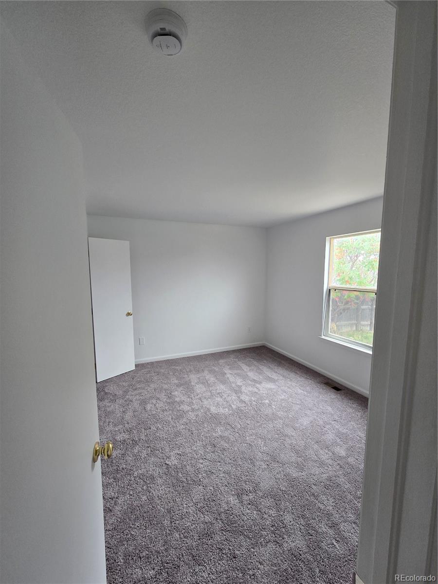 MLS Image #9 for 55606 e 28th place,strasburg, Colorado