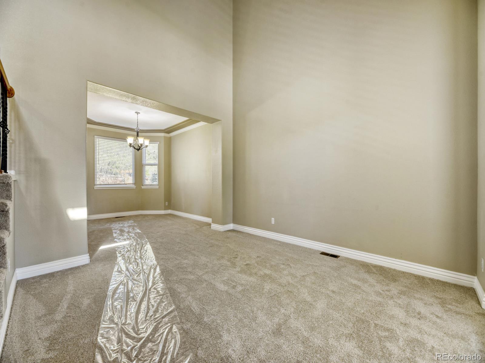 MLS Image #10 for 8037 s yukon way,littleton, Colorado
