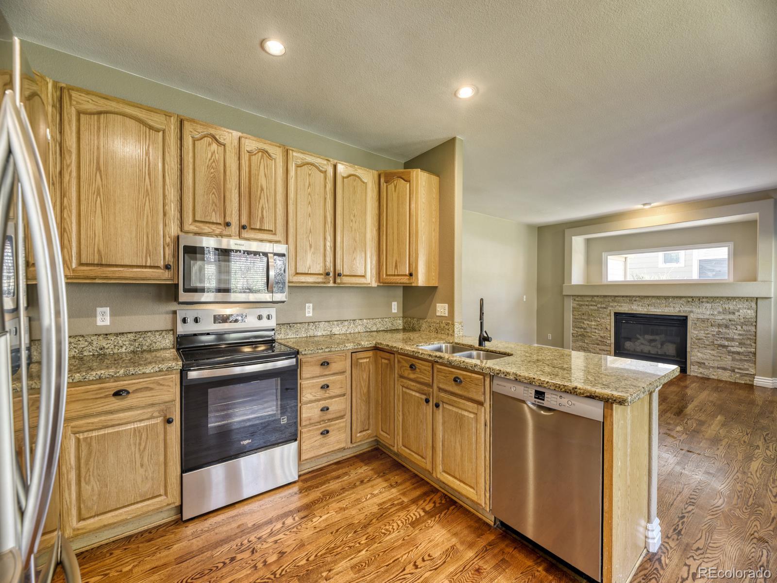 MLS Image #6 for 8037 s yukon way,littleton, Colorado