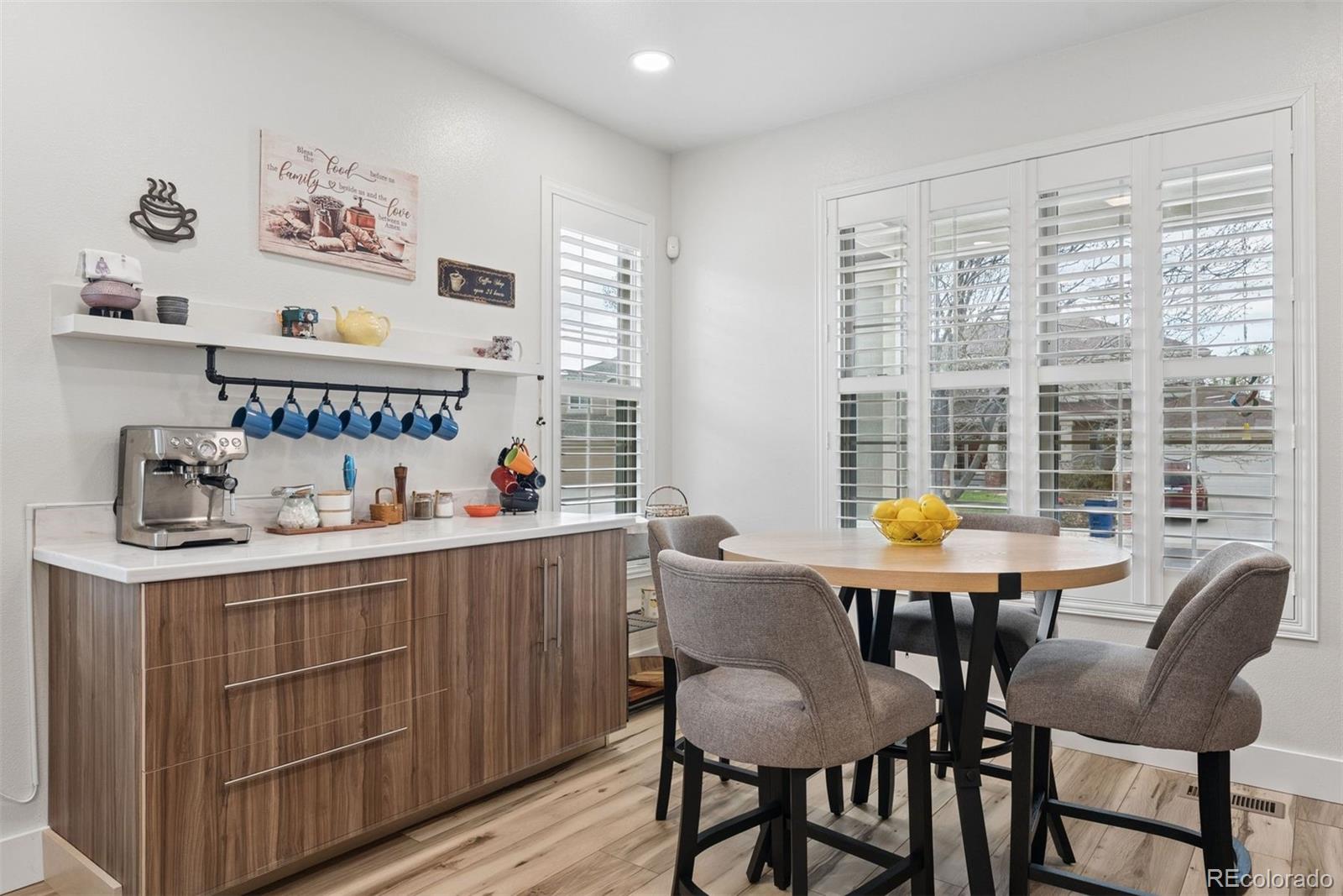 MLS Image #10 for 6599  annanhill place,colorado springs, Colorado